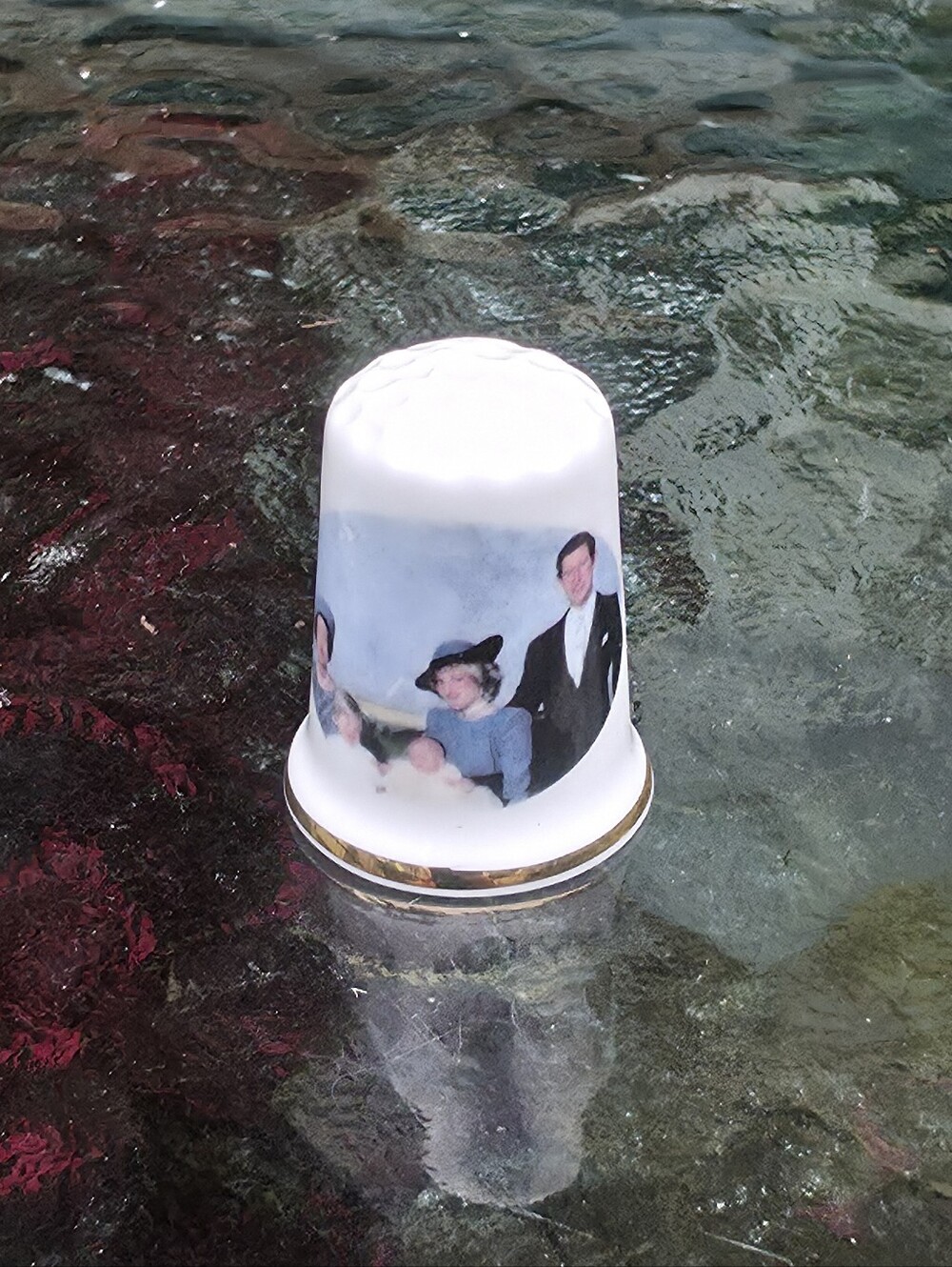 Royal Family Series Fine Bone China Thimble